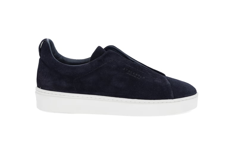 Cupsole-sneaker med dolda snören STOCKHOLM DESIGN GROUP Cupsole-sneaker med dolda snören STOCKHOLM DESIGN GROUP