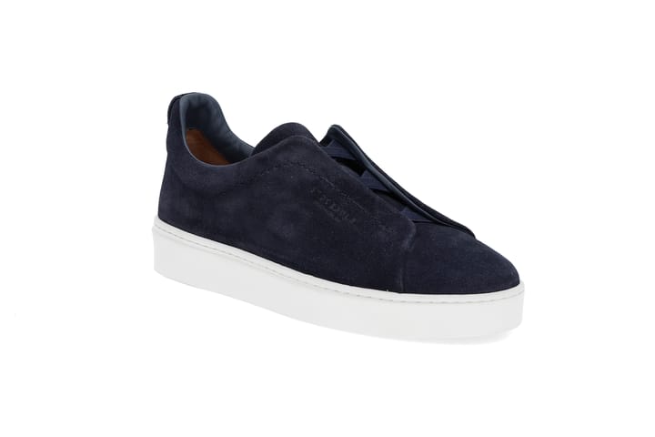STOCKHOLM DESIGN GROUP 2105 NAVY/WHITE STOCKHOLM DESIGN GROUP STOCKHOLM DESIGN GROUP 2105 NAVY/WHITE STOCKHOLM DESIGN GROUP