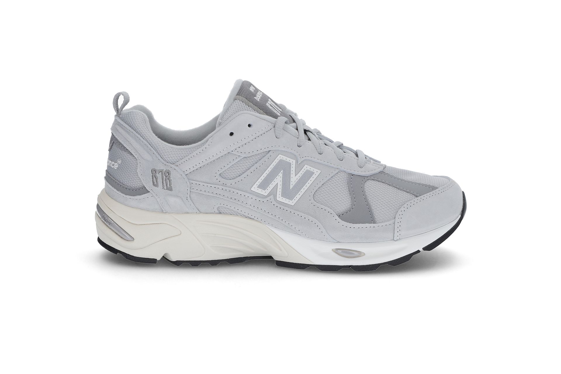 NEW BALANCE  Grey NEW BALANCE