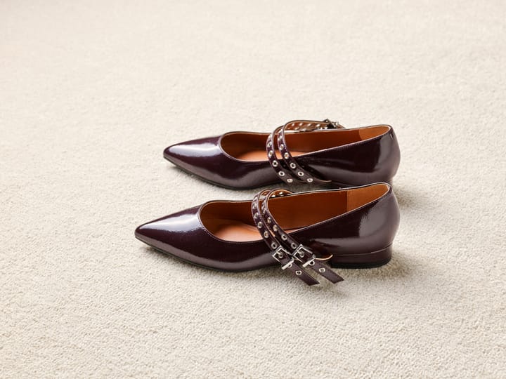 STOCKHOLM DESIGN GROUP 1603 BURGUNDY STOCKHOLM DESIGN GROUP STOCKHOLM DESIGN GROUP 1603 BURGUNDY STOCKHOLM DESIGN GROUP