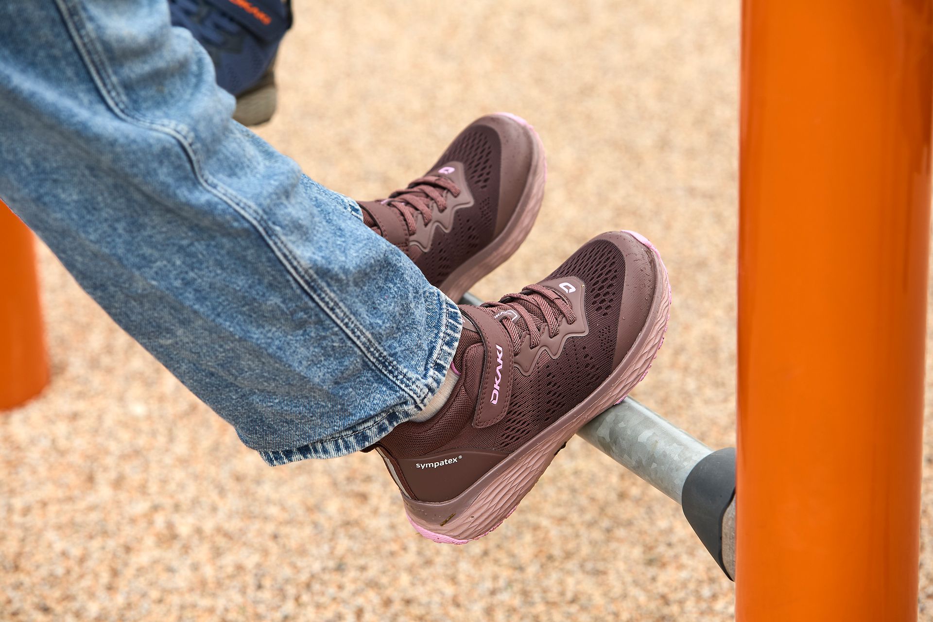 OKAKI 3328 BURGUNDY OKAKI