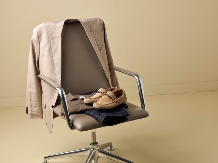 STOCKHOLM DESIGN GROUP 2130 BEIGE STOCKHOLM DESIGN GROUP STOCKHOLM DESIGN GROUP 2130 BEIGE STOCKHOLM DESIGN GROUP