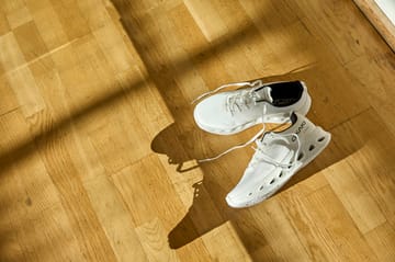 OKAKI 2331 WHITE/BLACK OKAKI