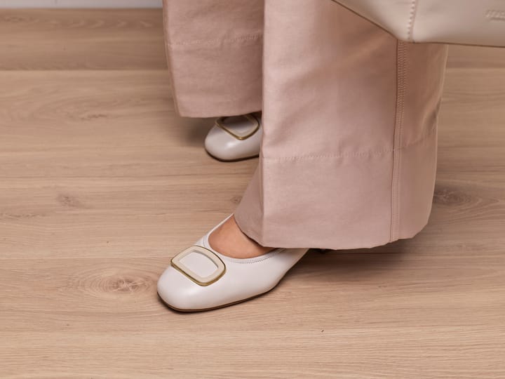 Komfortable og klassiske pumps SOFTWALK Komfortable og klassiske pumps SOFTWALK