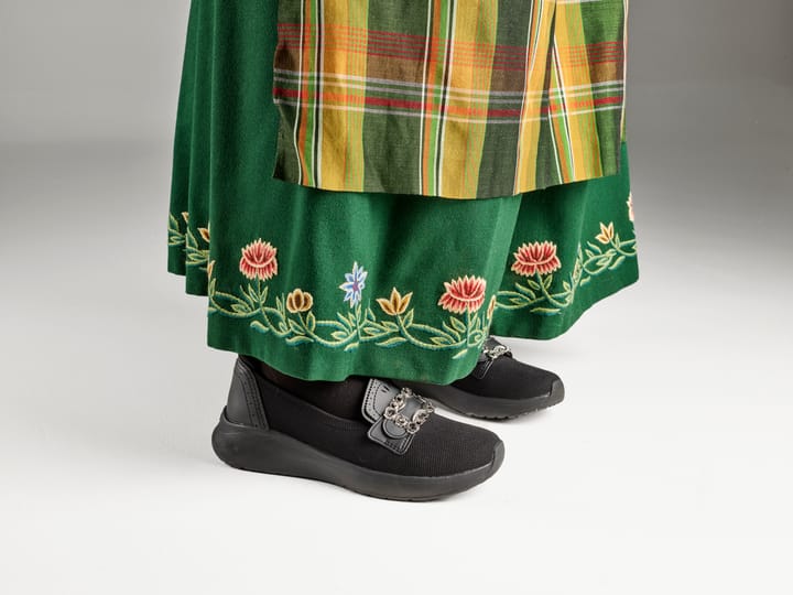 FOLKLORE 4955 BLACK FOLKLORE