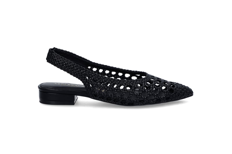 Interlace slingback pumps STOCKHOLM DESIGN GROUP Interlace slingback pumps STOCKHOLM DESIGN GROUP