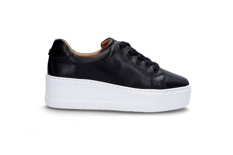 Vita platåsneakers STOCKHOLM DESIGN GROUP