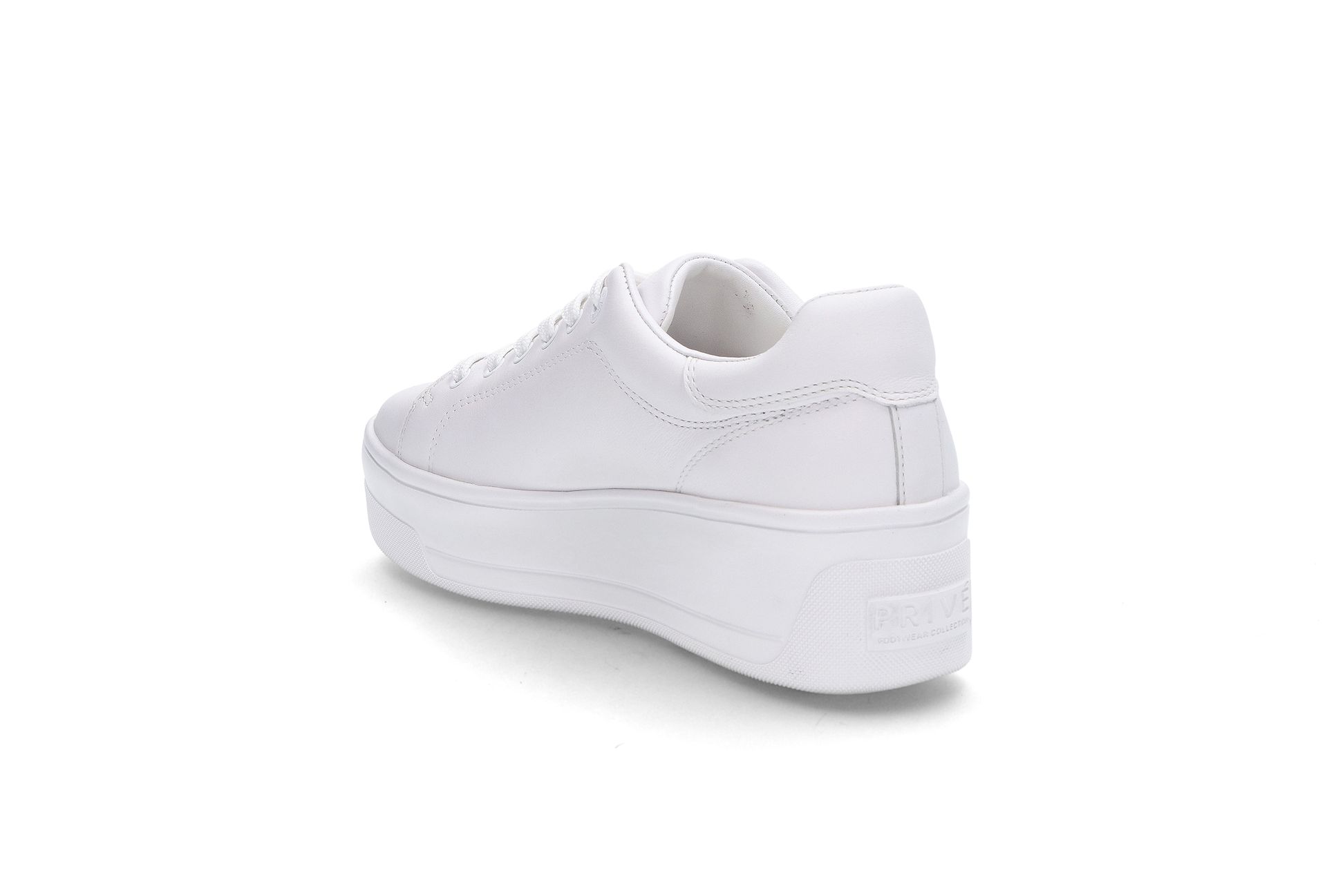 PRIVÉ 1801 WHITE PRIVÉ