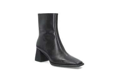 VAGABOND  Black VAGABOND