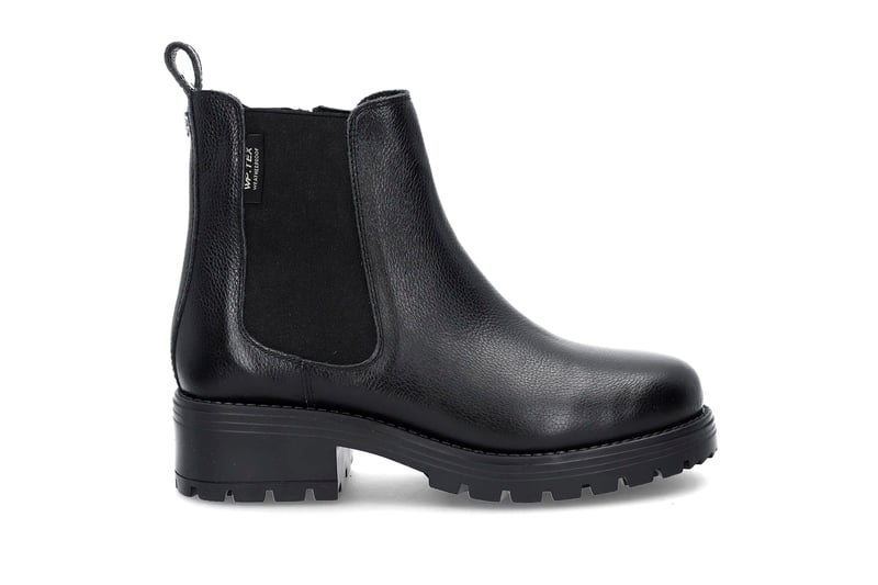 Vattentäta chelsea boots med piggar STOCKHOLM DESIGN GROUP