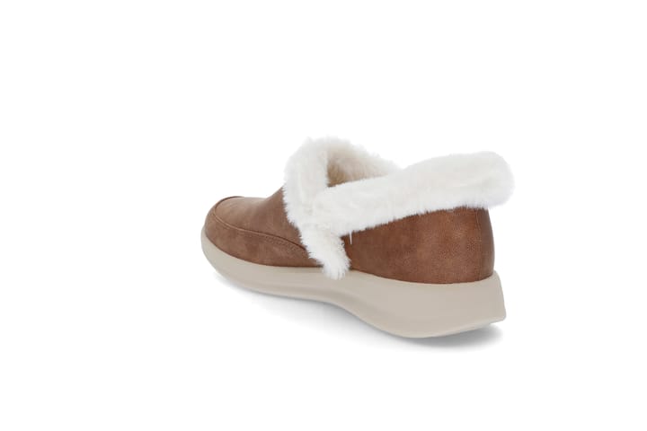 COZY ESCAPE SKECHERS