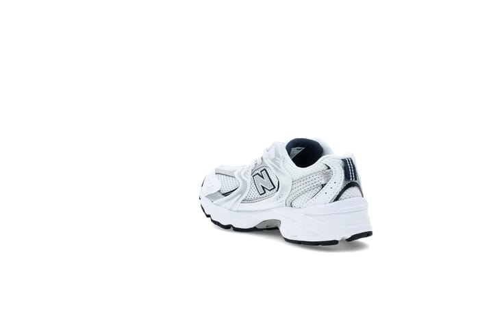 NEW BALANCE 6077 White NEW BALANCE