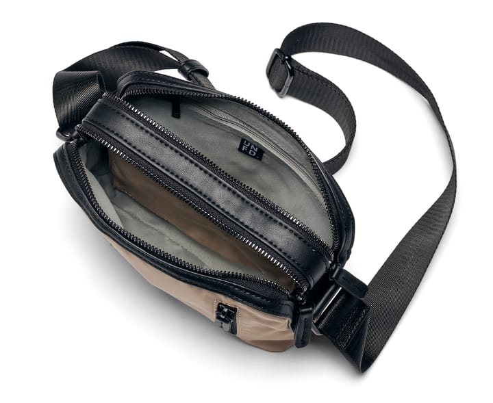 Praktisk crossbody veske UNIFIED