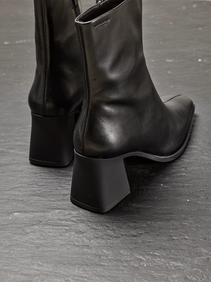 VAGABOND Black VAGABOND VAGABOND Black VAGABOND