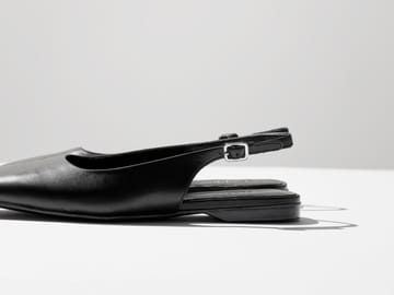 VAGABOND 7102 Black VAGABOND