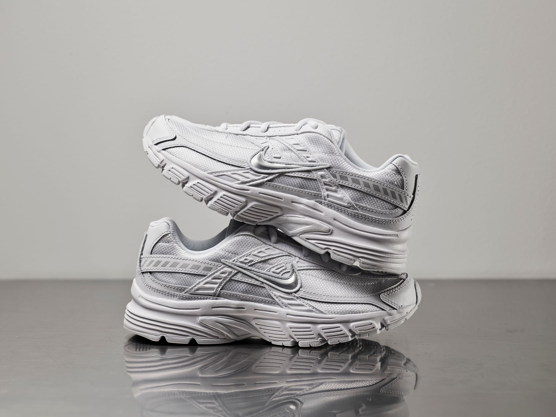 NIKE  White/ Metallic NIKE