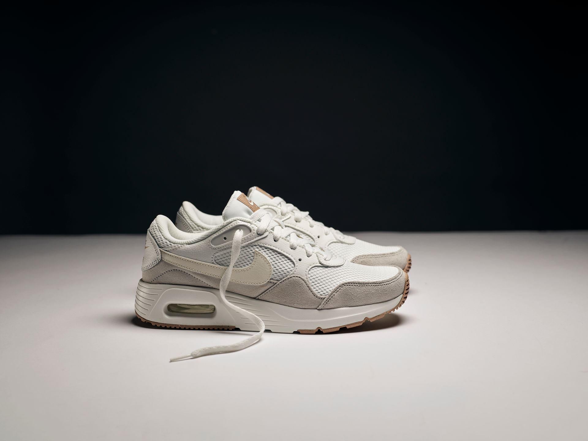 NIKE 6141 108 - Summit Wh NIKE