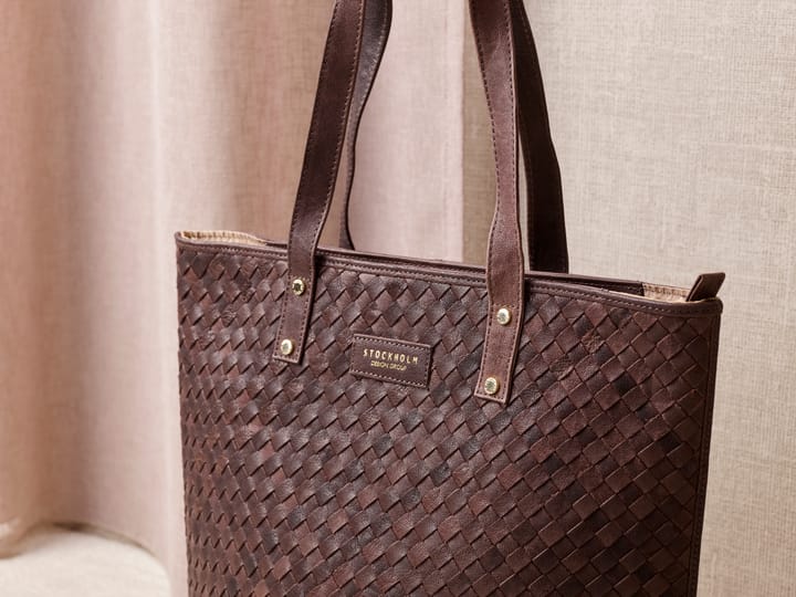 SDG M.Brun STOCKHOLM DESIGN GROUP SDG M.Brun STOCKHOLM DESIGN GROUP