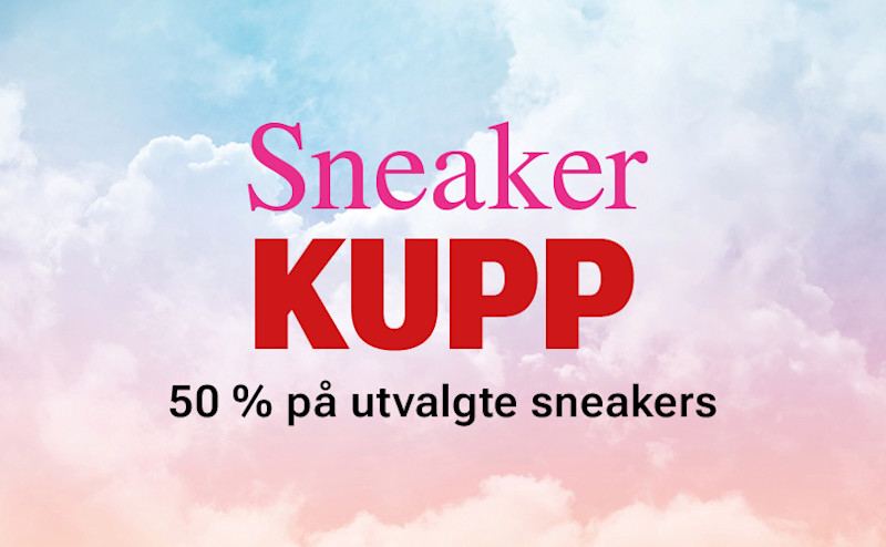 Reklamebanner for sneaker-salg med teksten "Sneaker KUPP" og "50% på utvalgte sneakers" mot en drømmeaktig skybakgrunn.